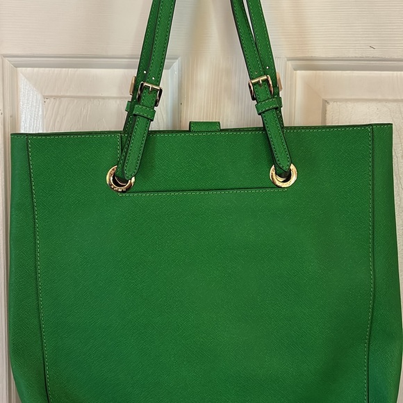 Micheal Kors travel tote bag - Picture 8 of 8